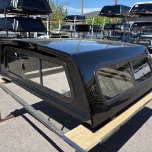 LEER 100S Mile High Deluxe Topper - Nissan Frontier - Image 3
