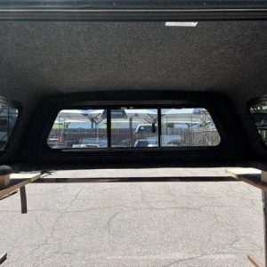 LEER 100S Mile High Deluxe Topper - Nissan Frontier - Image 5