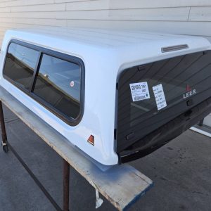 LEER 100XR Topper - Toyota Tundra - Image 2