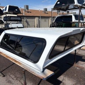LEER 100R Mile High Deluxe Topper - Toyota Tundra - Image 4