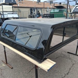 LEER 100S Mile High Deluxe Topper - GMC Sierra 1500 - Image 4