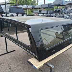 LEER 100S Mile High Deluxe Topper - GMC Sierra 1500 - Image 3
