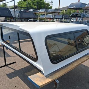 LEER 100S Mile High Deluxe Topper - Toyota Tundra - Image 3