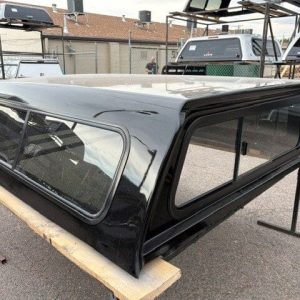 LEER 100S Mile High Deluxe Topper - Chevrolet Silverado 2500 - Image 4