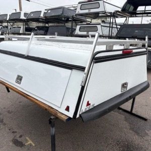 LEER DCC Topper - Chevrolet Silverado 2500 - Image 2