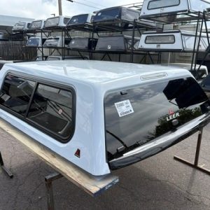 LEER 100XR Topper - GMC Sierra 1500 - Image 2