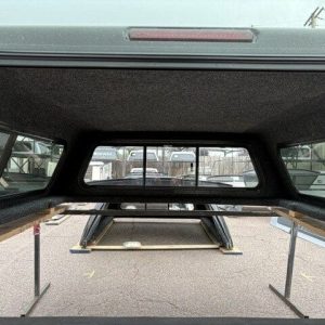 LEER 100S Mile High Deluxe Topper - Chevrolet Silverado 2500 - Image 5