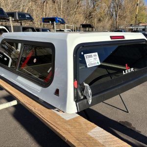 LEER 100S Topper - Toyota Tacoma - Image 2