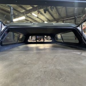 LEER 100R Topper - Toyota Tacoma - Image 5